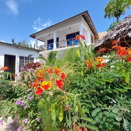 Karibu House Bed and Breakfast Paje Exterior foto