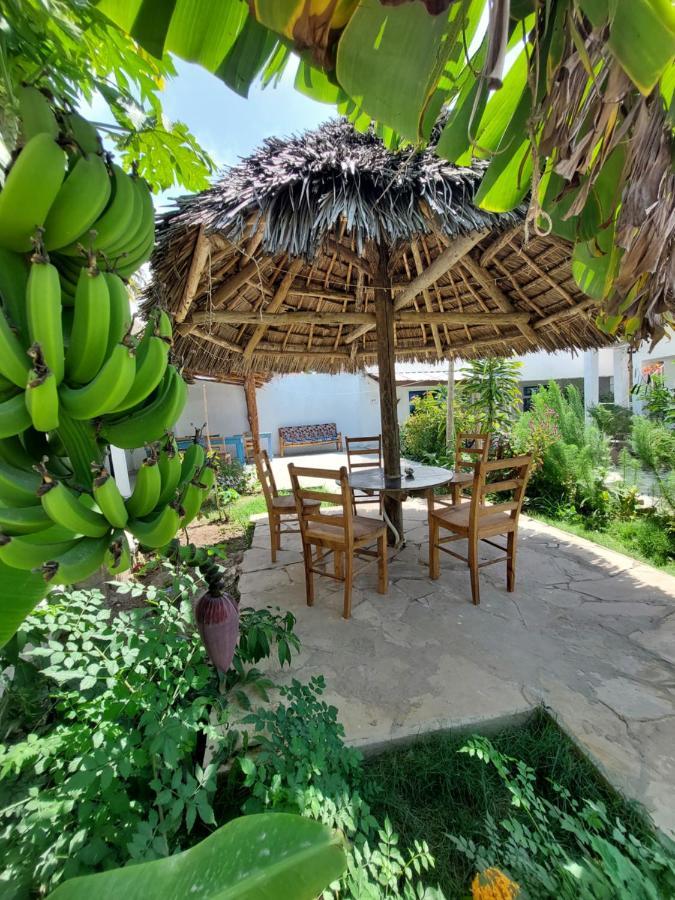 Karibu House Bed and Breakfast Paje Exterior foto