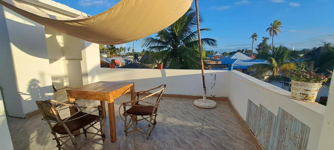 Karibu House Bed and Breakfast Paje Exterior foto
